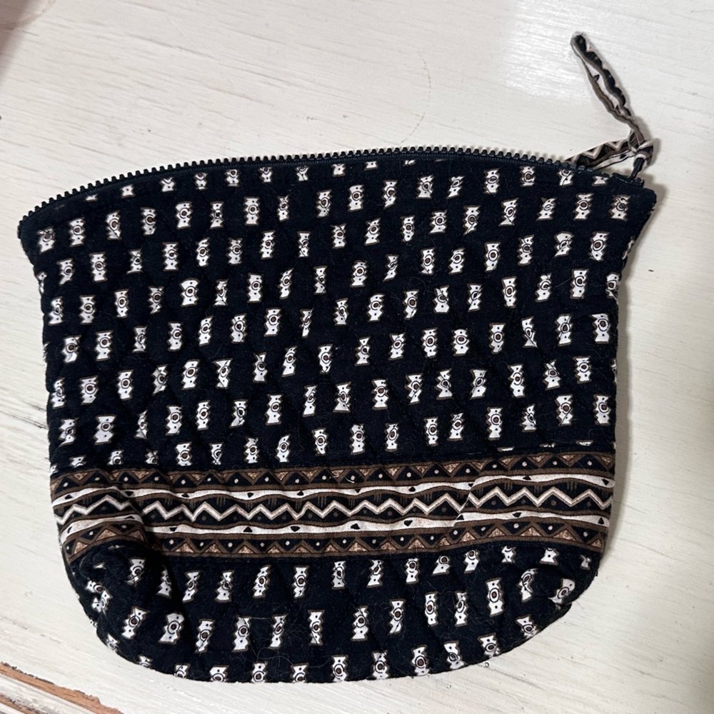 Vera Bradley retired Zebra Safari Cosmetic Bag